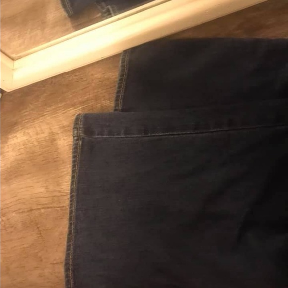 American eagle artist jeans - Picture 3 of 3